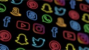 اهمیت شبکه های اجتماعی در بازاریابی اینترنتی
